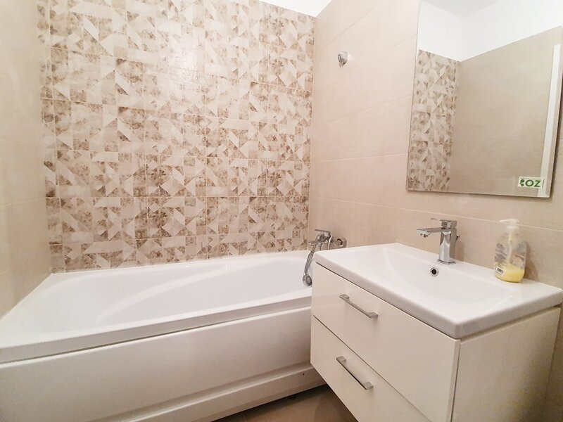 Bragadiru, Sos. Alexandriei nr 99, bloc nou, loc parcare